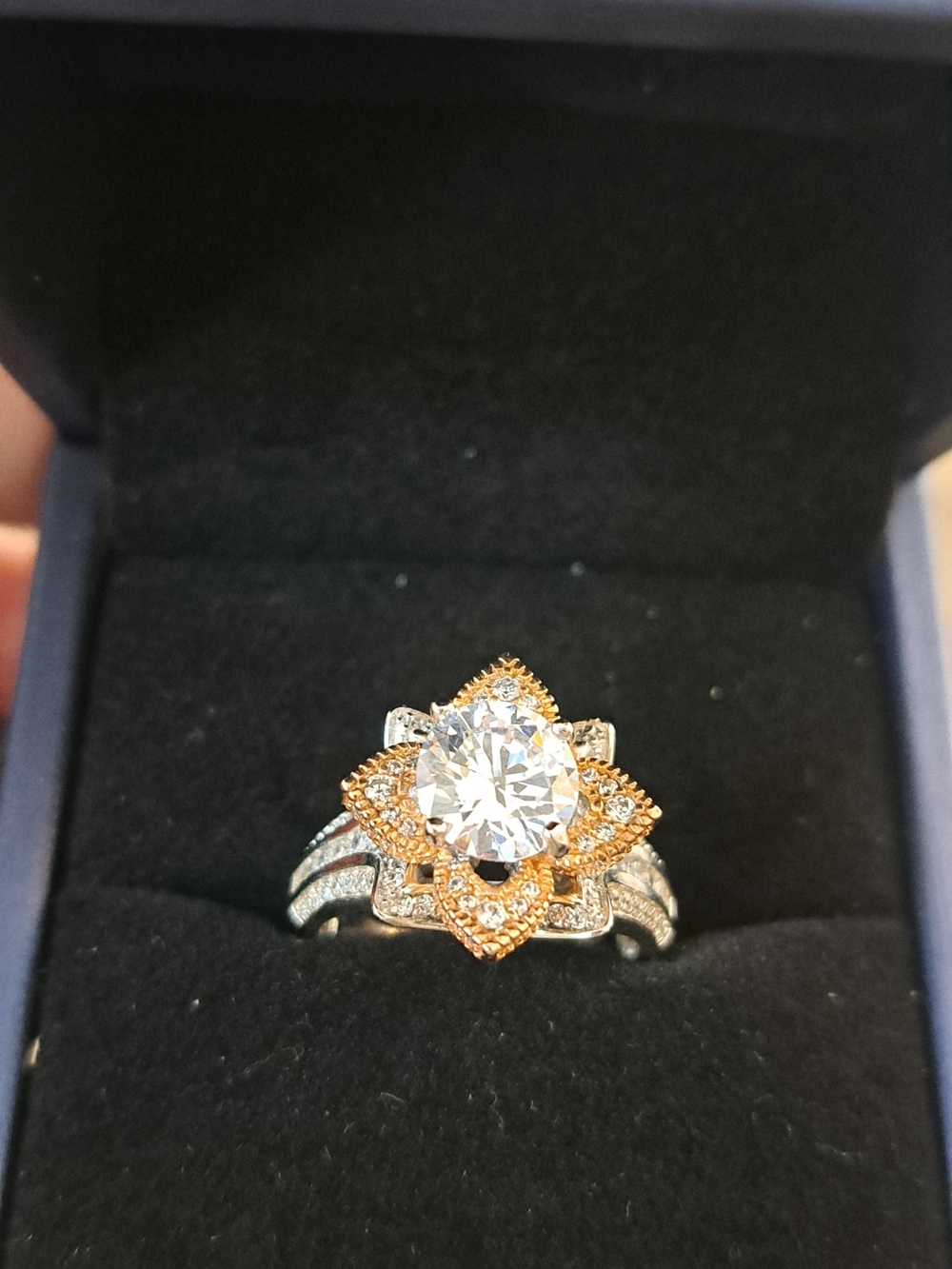 925 Crystal Halo Flower Ring in Gold and Silver